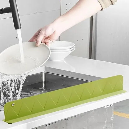 SplashShield™ – Sink Splash Guard